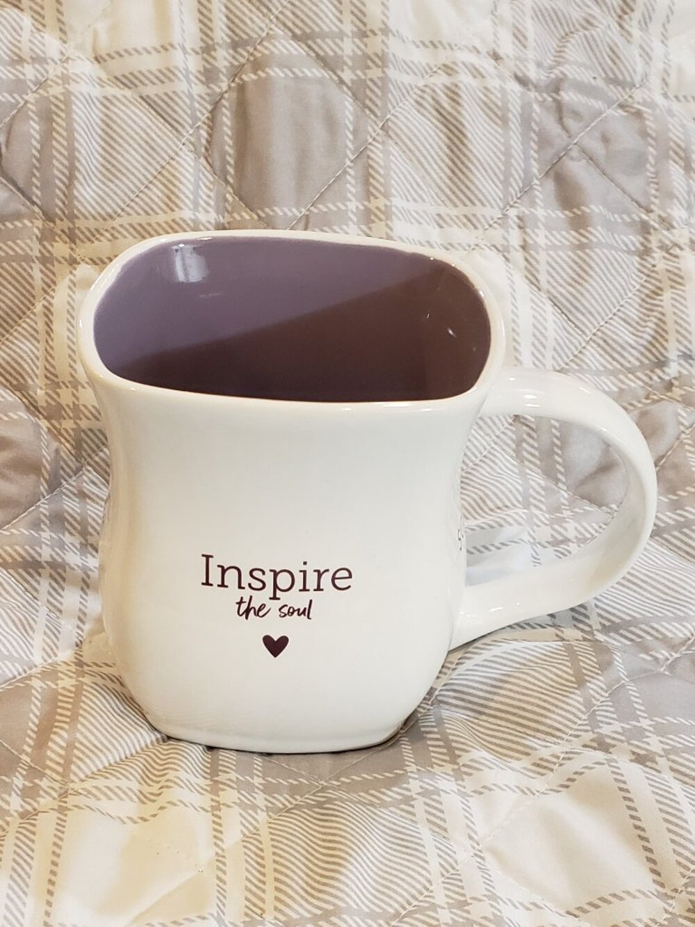 Scentsy Classic Curve Ceramic Warm The Heart mug 16oz